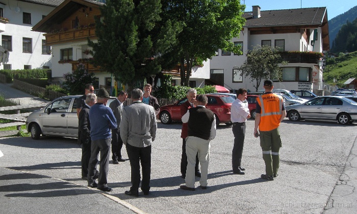 IMG_0001-Prozession Schmirn.JPG - Foto: Ernst Jenewein, Juni 2009